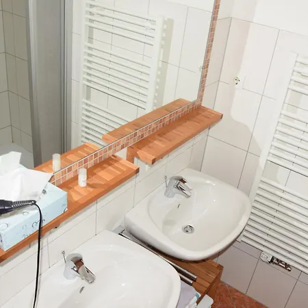 Ferienwohnungen Ellmer Flachau Zimmer foto